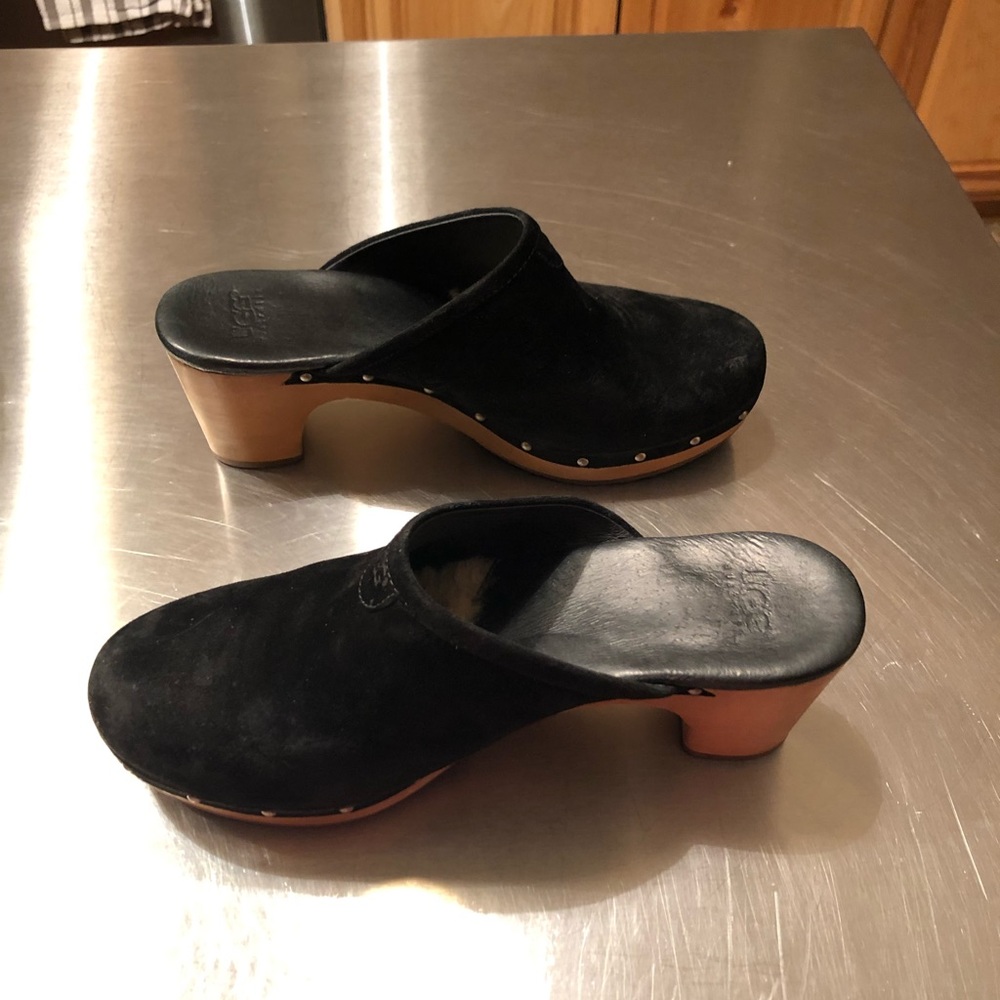 Ugg Clog